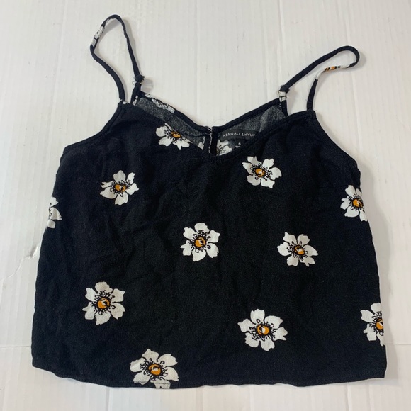 Floral Top - Picture 3 of 5